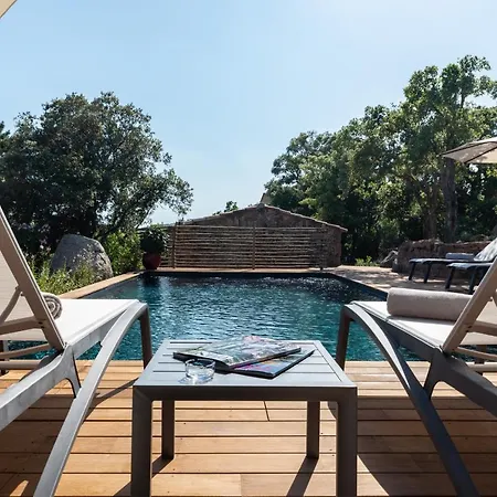 Bergerie De Luxe Vue Mer Avec Piscine Chauffee, Spa Et Terrain De Petanque Villa *